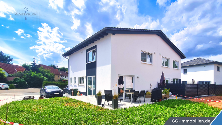Garten / Terrasse Doppelhaush�lfte Winnweiler