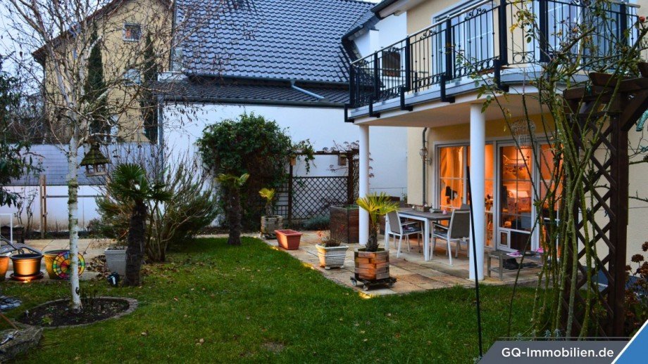 Au�enansicht Gartenseite Zweifamilienhaus Nieder-Olm